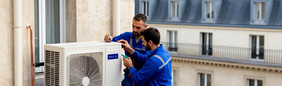 Pompe A Chaleur Paris Installation Contraintes Urbaines Pompe à chaleur Paris : installation technique sur balcon d'immeuble haussmannien